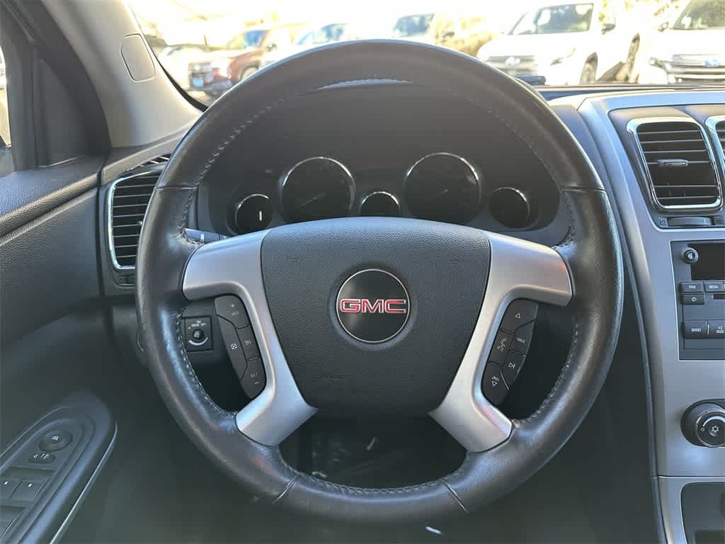 Thumbnail: 2011 GMC Acadia - 15