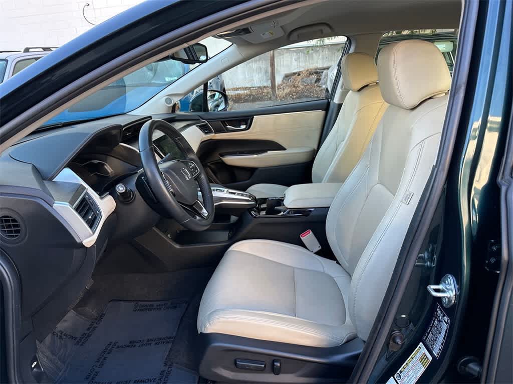 Thumbnail: 2018 Honda Clarity - 2