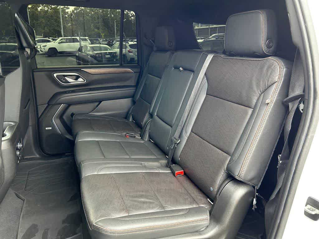 Thumbnail: 2021 Chevrolet Suburban - 14