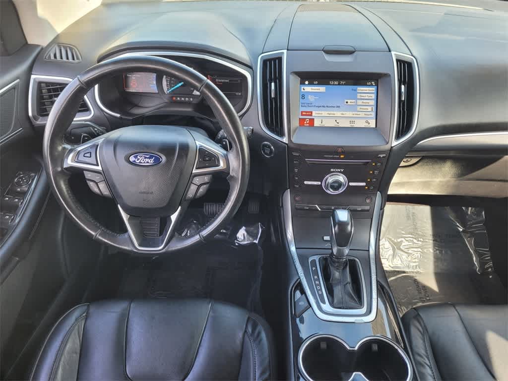 2017 Ford Edge Titanium 10