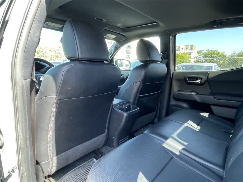 2018 Toyota Tacoma TRD Sport 12