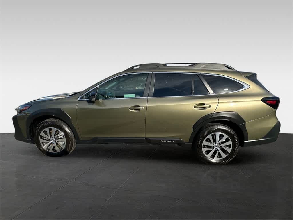 Used 2025 Subaru Outback Premium SUV