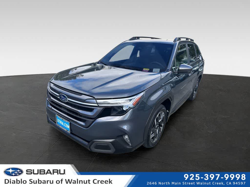 2025 Subaru Forester Limited's photo