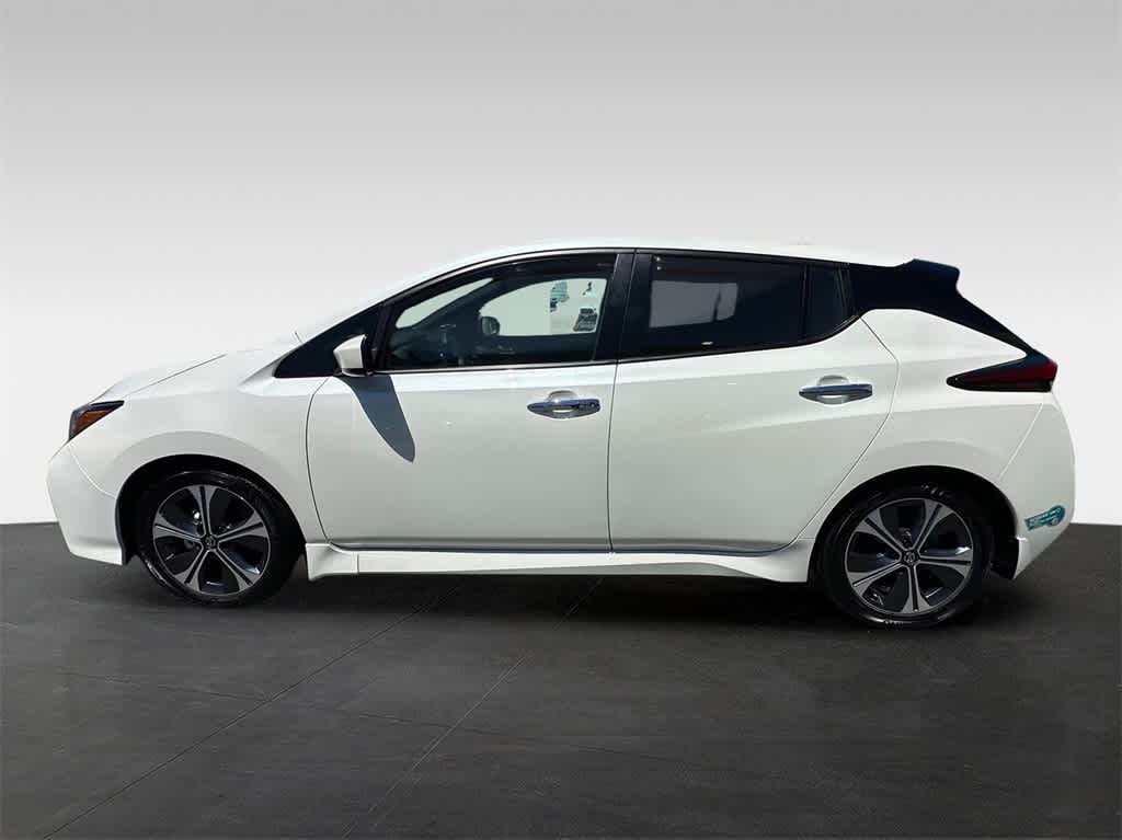 Thumbnail: 2022 Nissan Leaf - 3