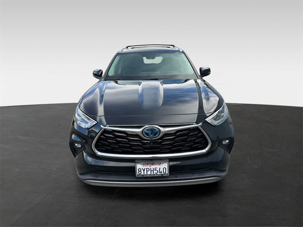 Thumbnail: 2021 Toyota Highlander - 6