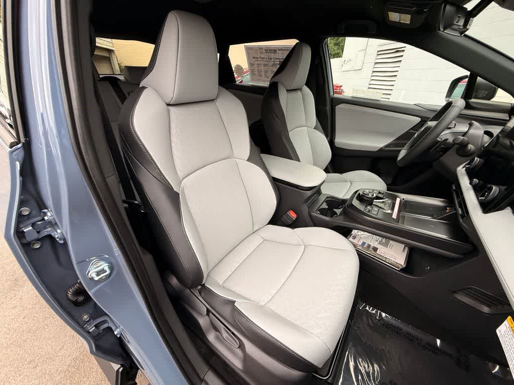 Thumbnail: 2026 Subaru Solterra - 14