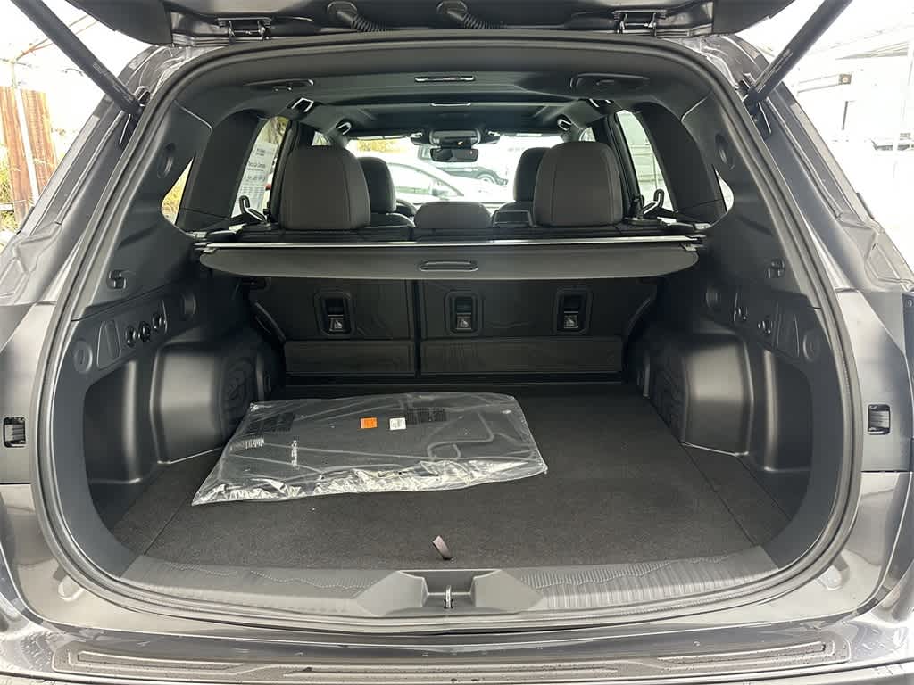 Thumbnail: 2026 Subaru Forester - 22