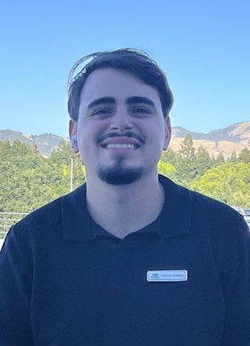 Staff member Chriss Torres from ID_b4800c230c61
