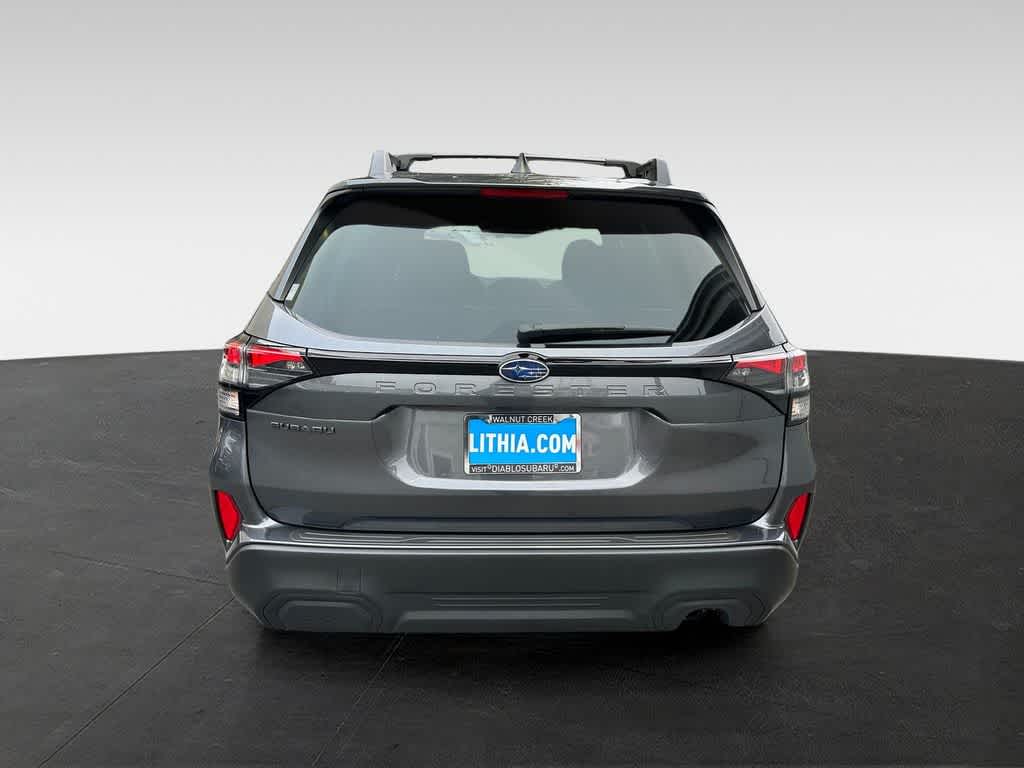 2026 Subaru Forester Premium - Photo 5