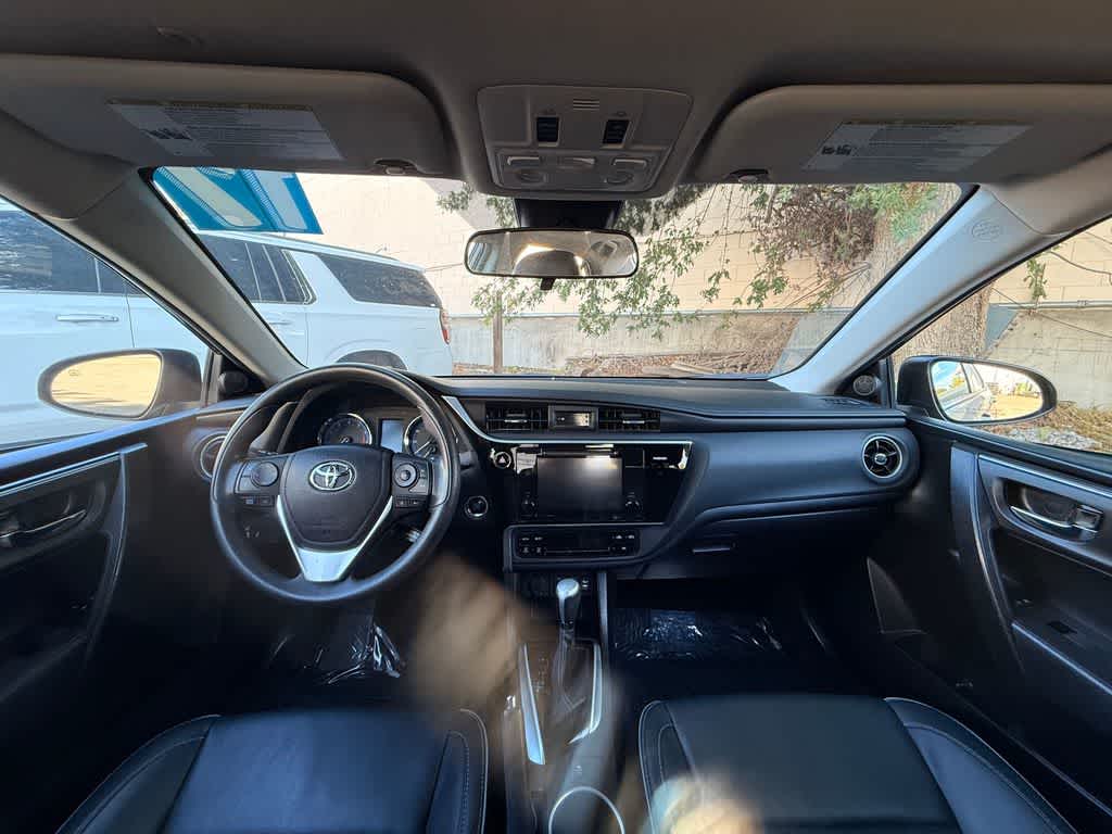Thumbnail: 2017 Toyota Corolla - 10