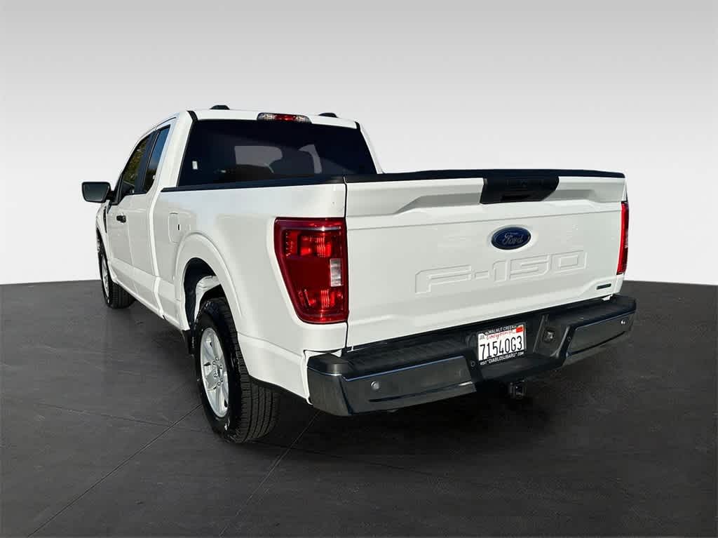 2021 Ford F-150 XLT photo 4