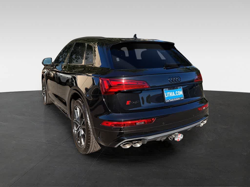 Thumbnail: 2023 Audi SQ5 - 4