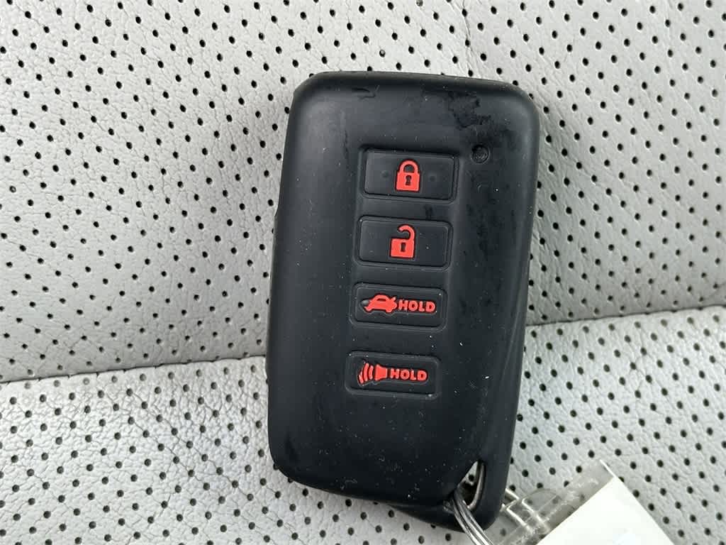 Thumbnail: 2014 Lexus ES - 21