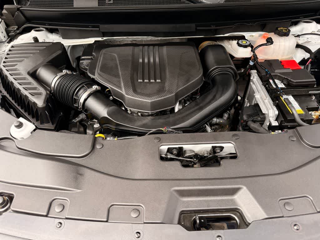 Thumbnail: 2024 Chevrolet Traverse - 9