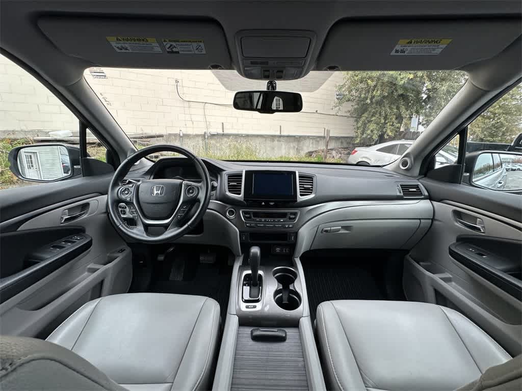 Thumbnail: 2016 Honda Pilot - 10