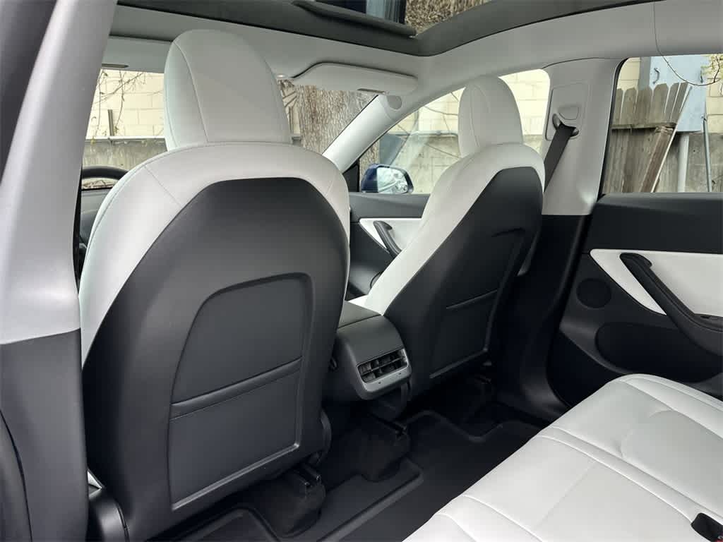 Thumbnail: 2021 Tesla Model Y - 12