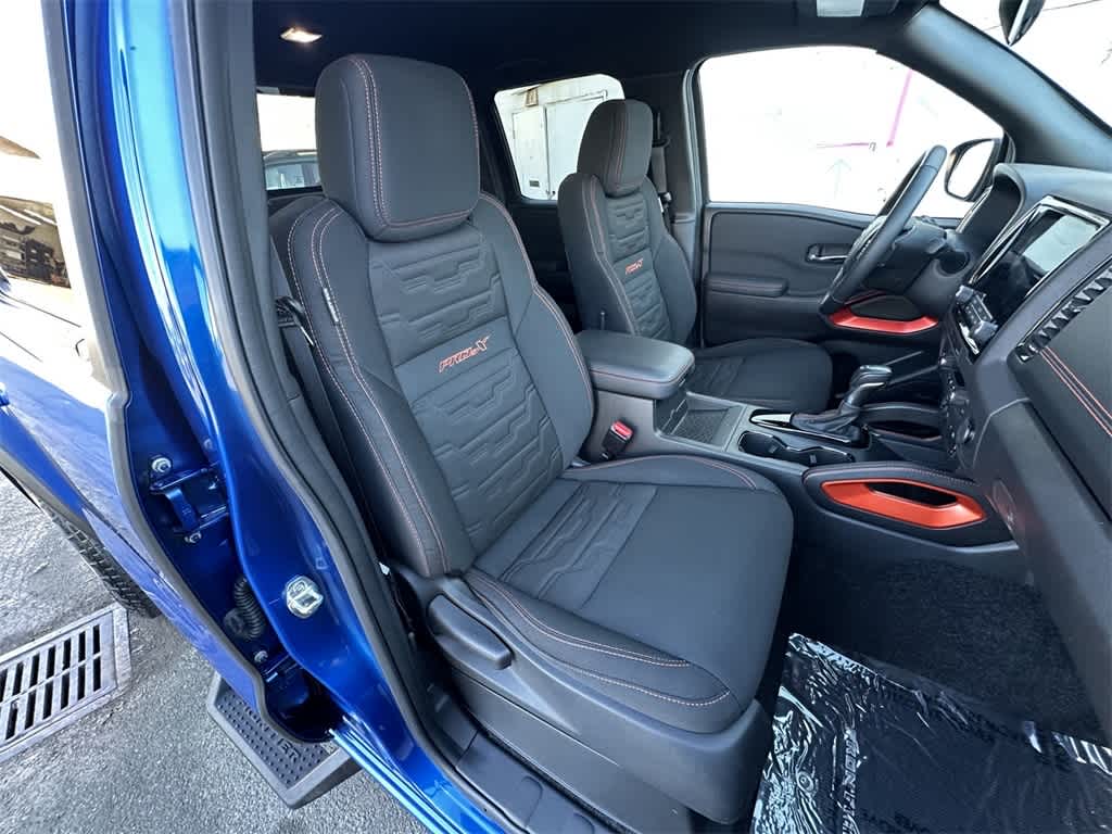 Thumbnail: 2024 Nissan Frontier - 14