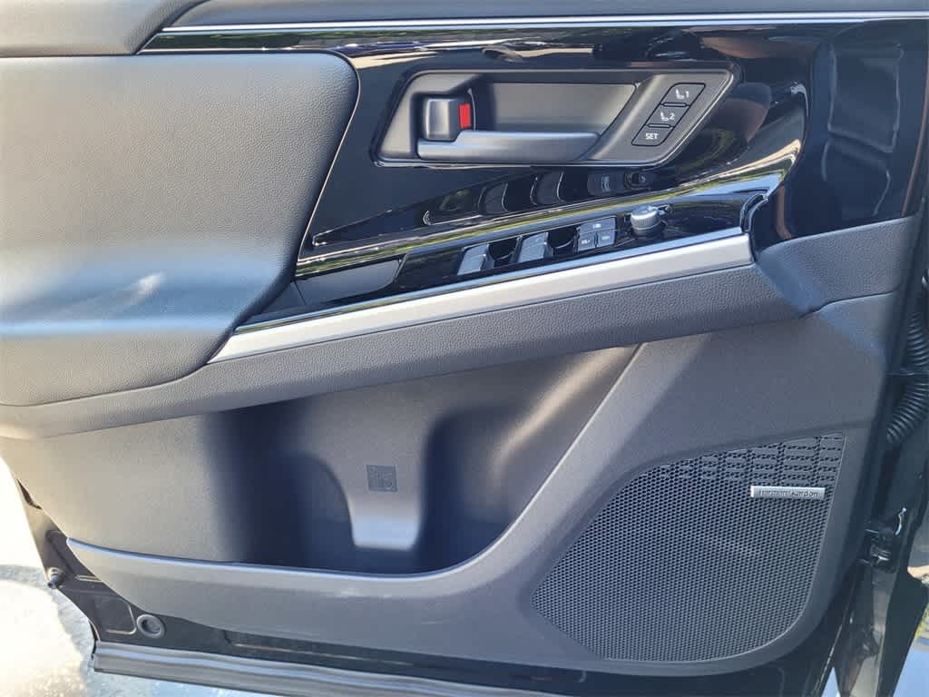 Thumbnail: 2024 Subaru Solterra - 14