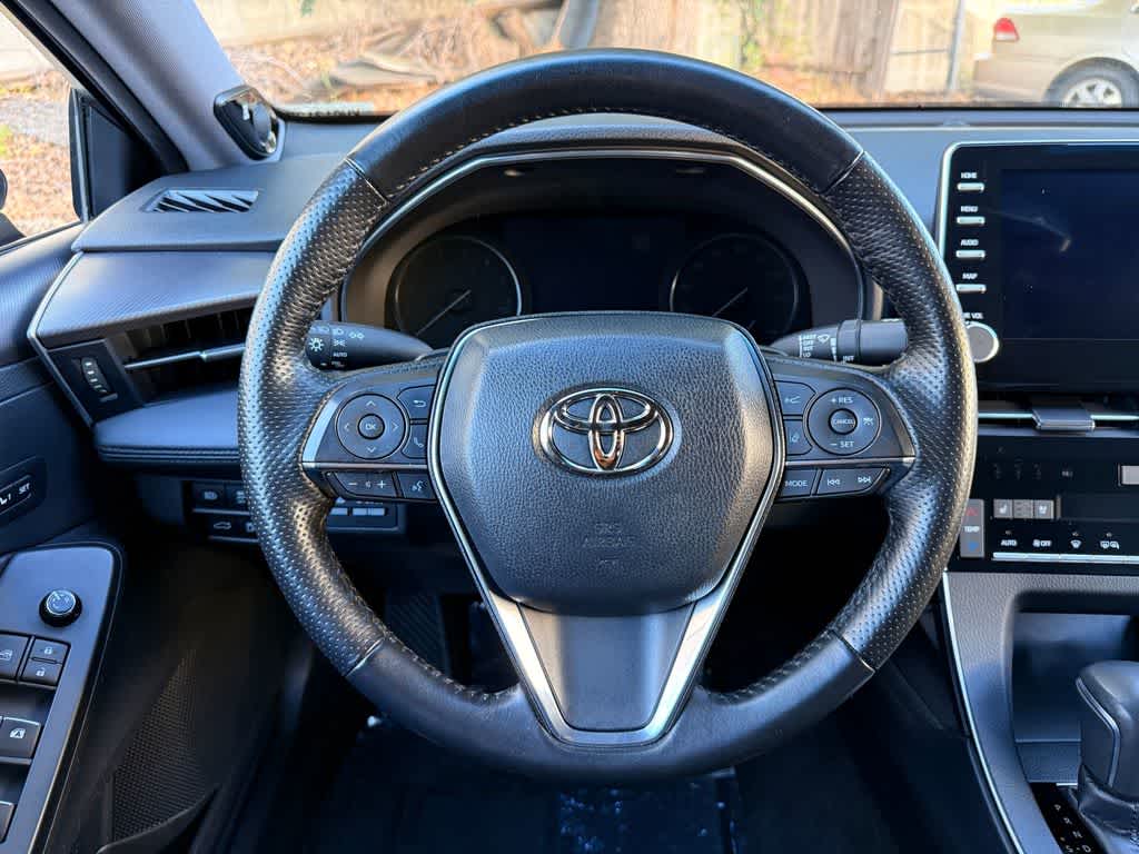 Thumbnail: 2019 Toyota Avalon - 15