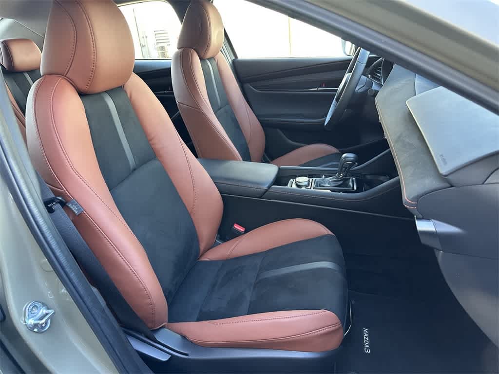 Thumbnail: 2024 Mazda Mazda3 - 15