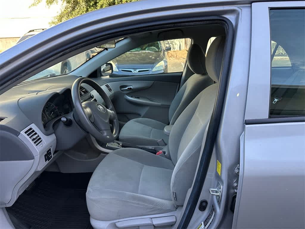 Thumbnail: 2010 Toyota Corolla - 2