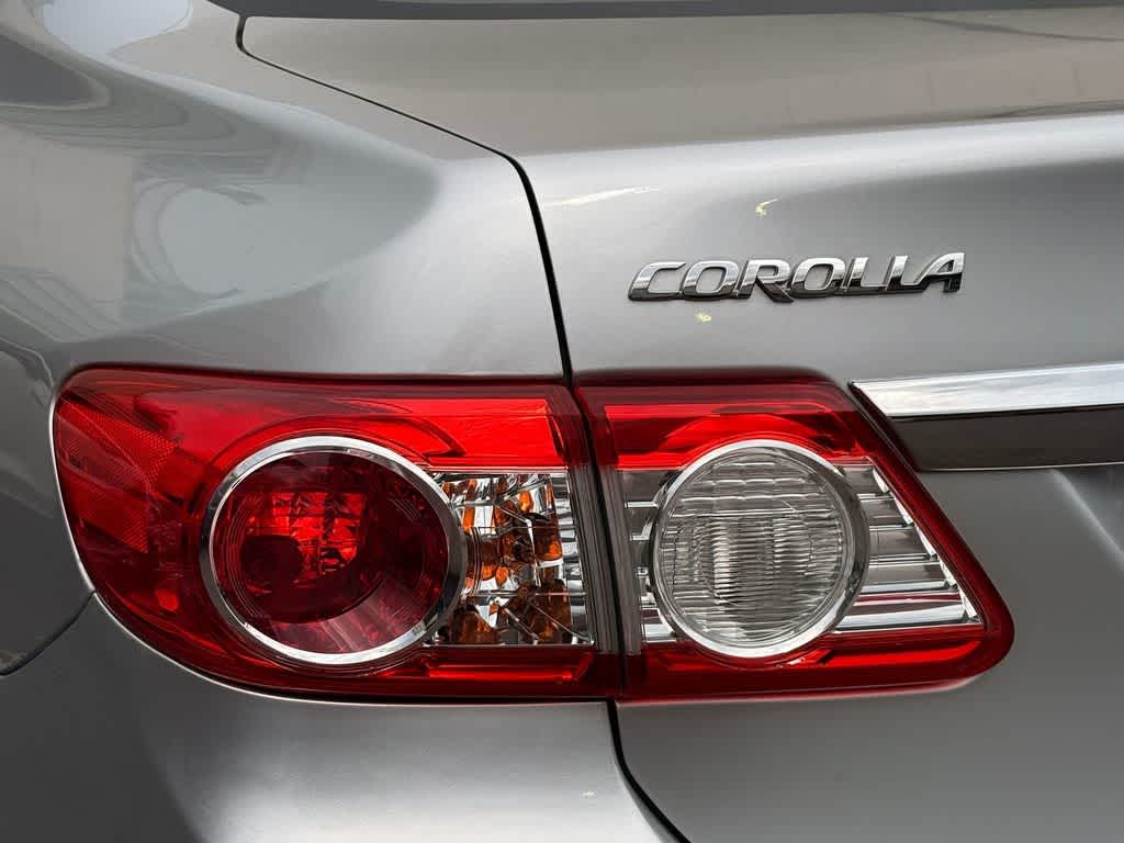 Thumbnail: 2012 Toyota Corolla - 7