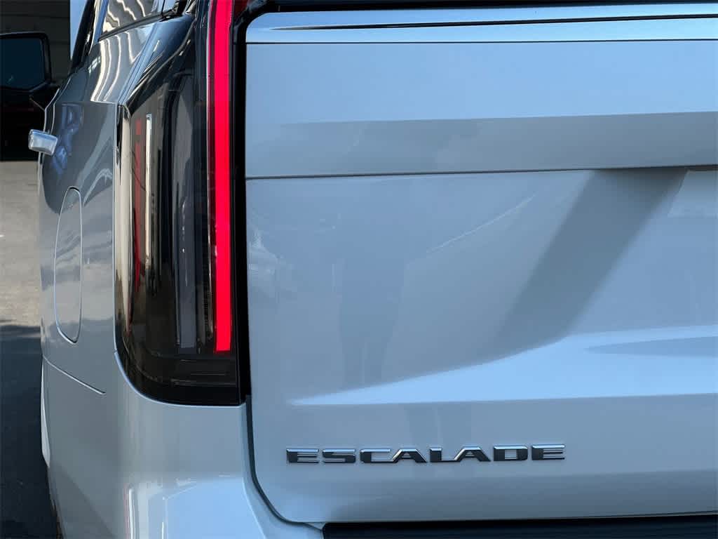 Thumbnail: 2023 Cadillac Escalade - 7