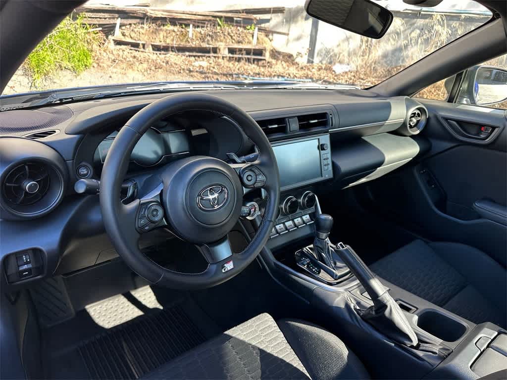 Thumbnail: 2024 Toyota GR86 - 2