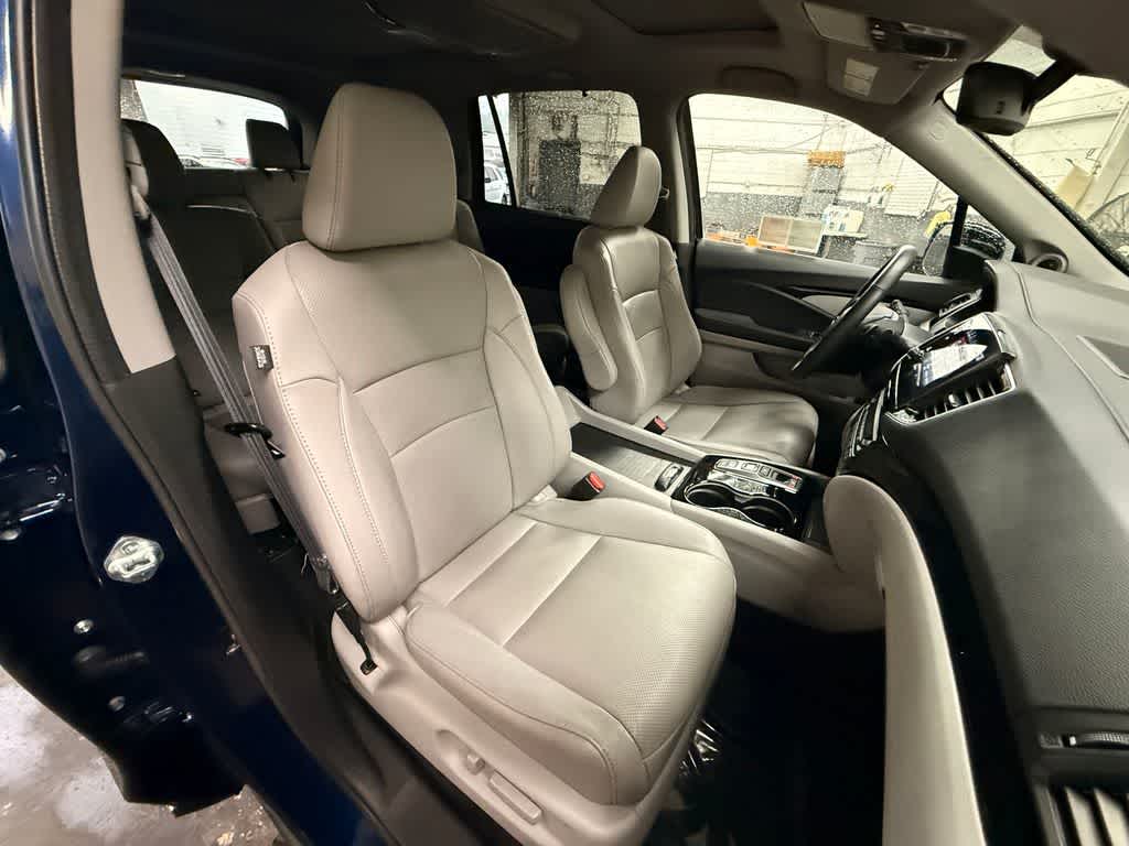 Thumbnail: 2022 Honda Pilot - 22