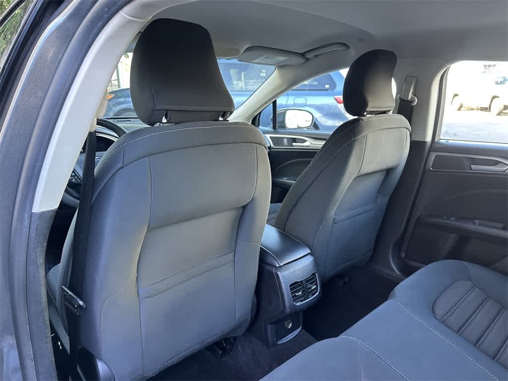 Thumbnail: 2019 Ford Fusion - 11