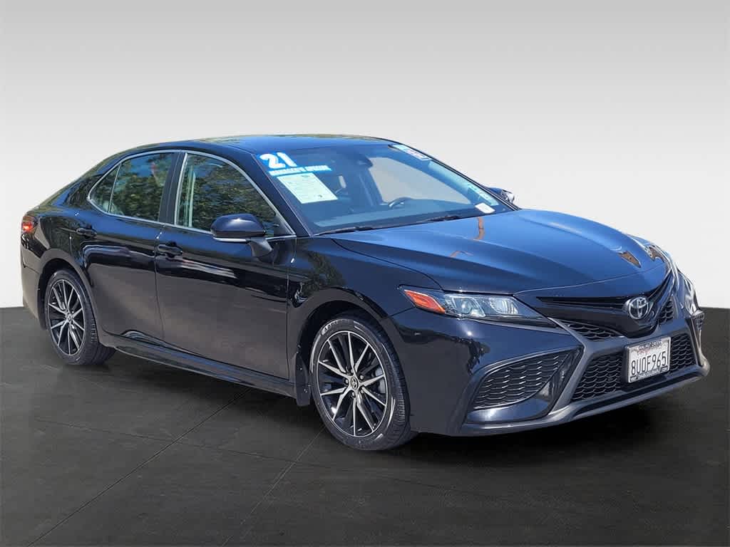 2021 Toyota Camry SE 8