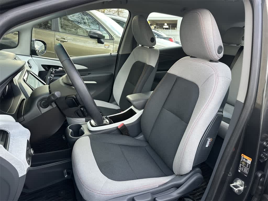 Thumbnail: 2020 Chevrolet Bolt EV - 11