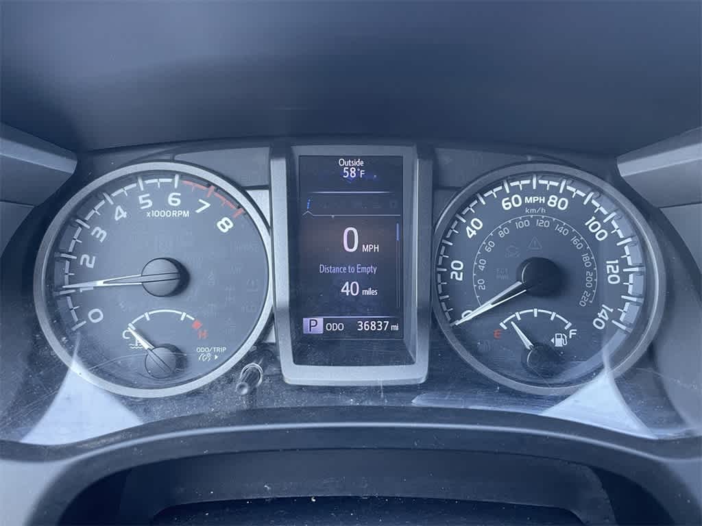 2018 Toyota Tacoma TRD Sport 19