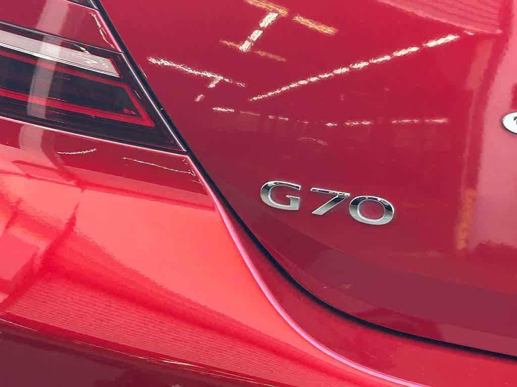 Thumbnail: 2022 Genesis G70 - 6