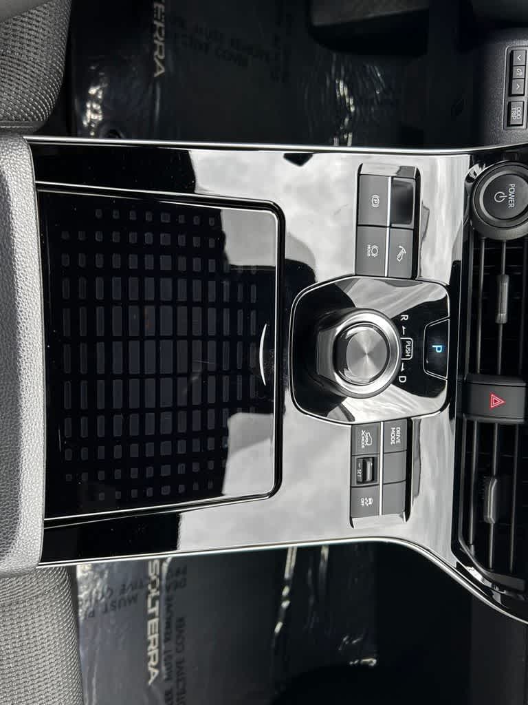 Thumbnail: 2024 Subaru Solterra - 18