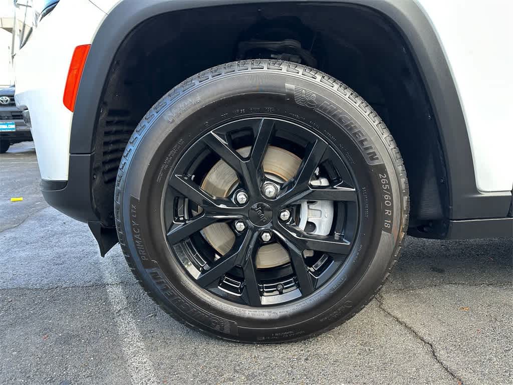 Thumbnail: 2024 Jeep Grand Cherokee L - 8