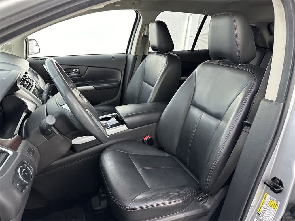 2012 Ford Edge Limited 11