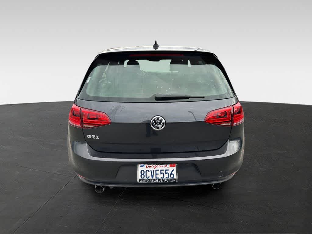 Thumbnail: 2017 Volkswagen Golf - 5