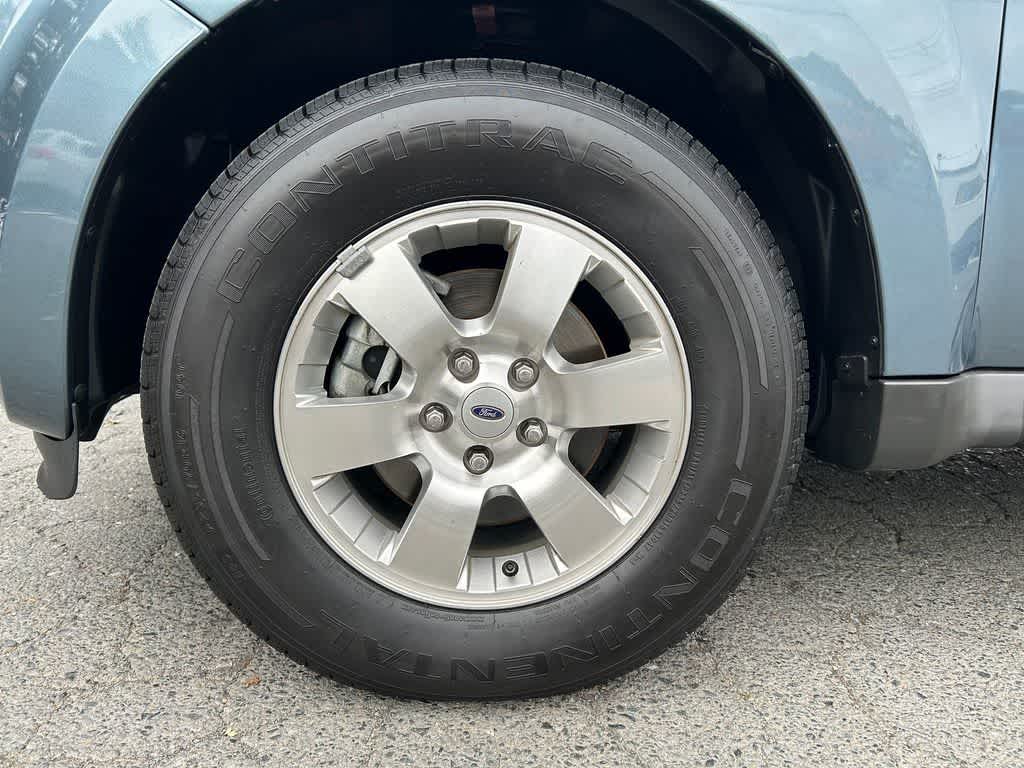 Thumbnail: 2012 Ford Escape - 8