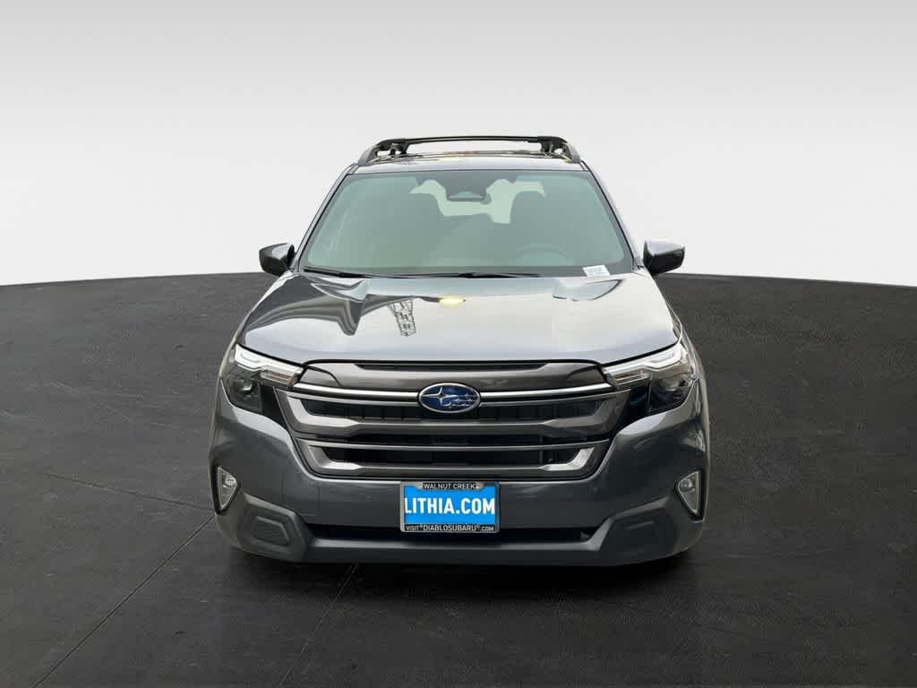 2026 Subaru Forester Premium - Photo 6