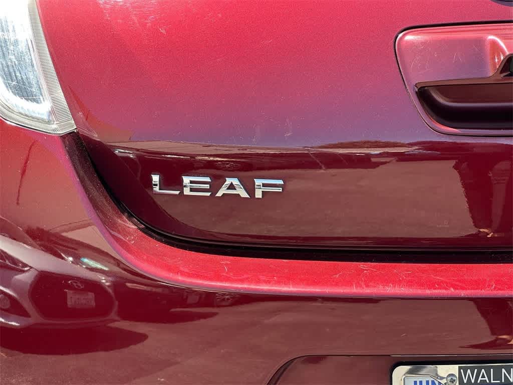Thumbnail: 2017 Nissan Leaf - 6