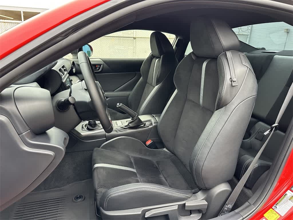 Thumbnail: 2023 Toyota GR86 - 11