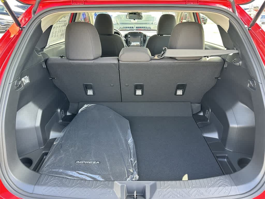 2025 Subaru Impreza Base 19