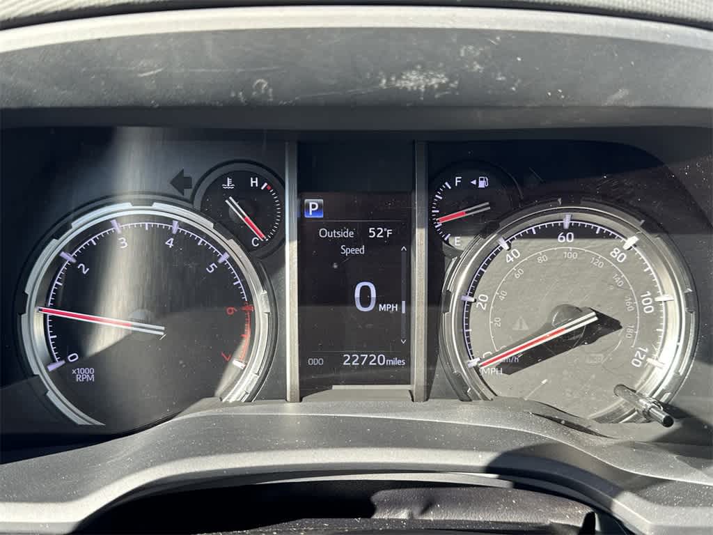 Thumbnail: 2024 Toyota 4Runner - 18