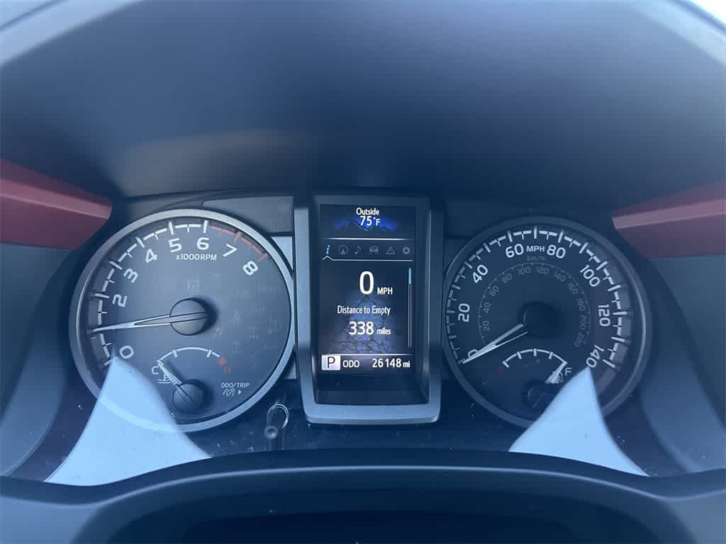 Thumbnail: 2018 Toyota Tacoma - 18