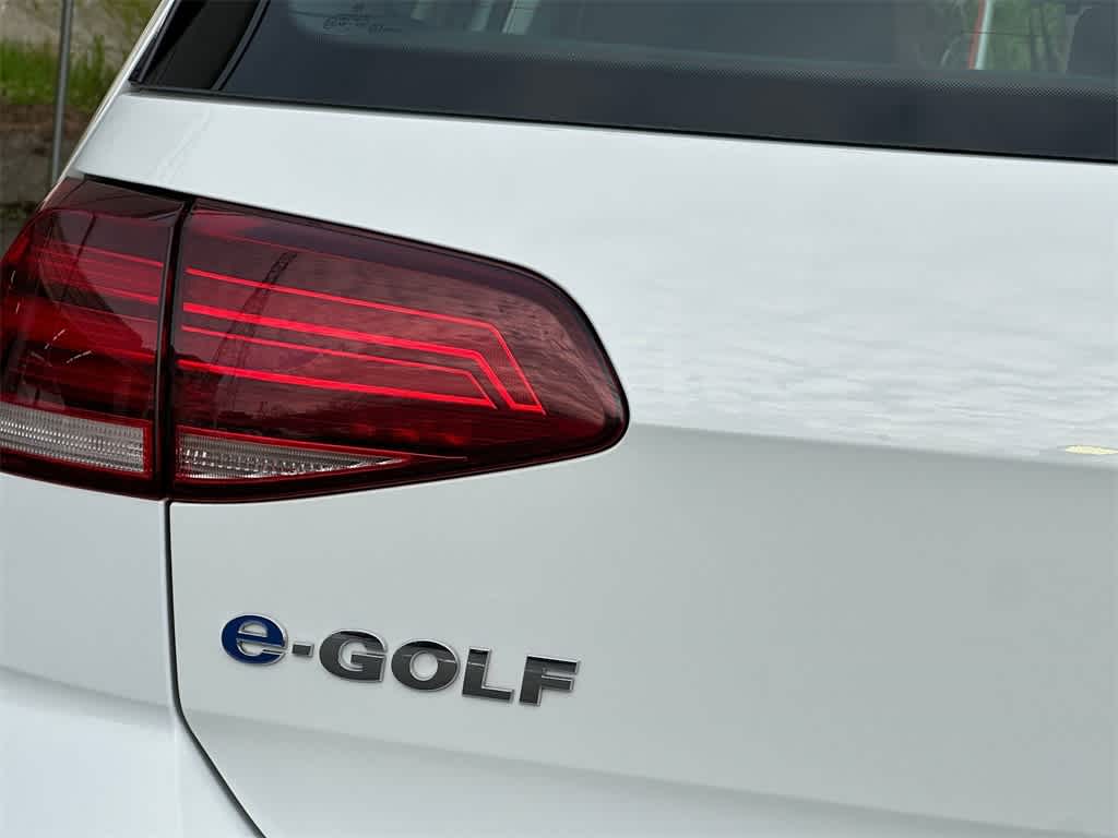 Thumbnail: 2019 Volkswagen e-Golf - 6