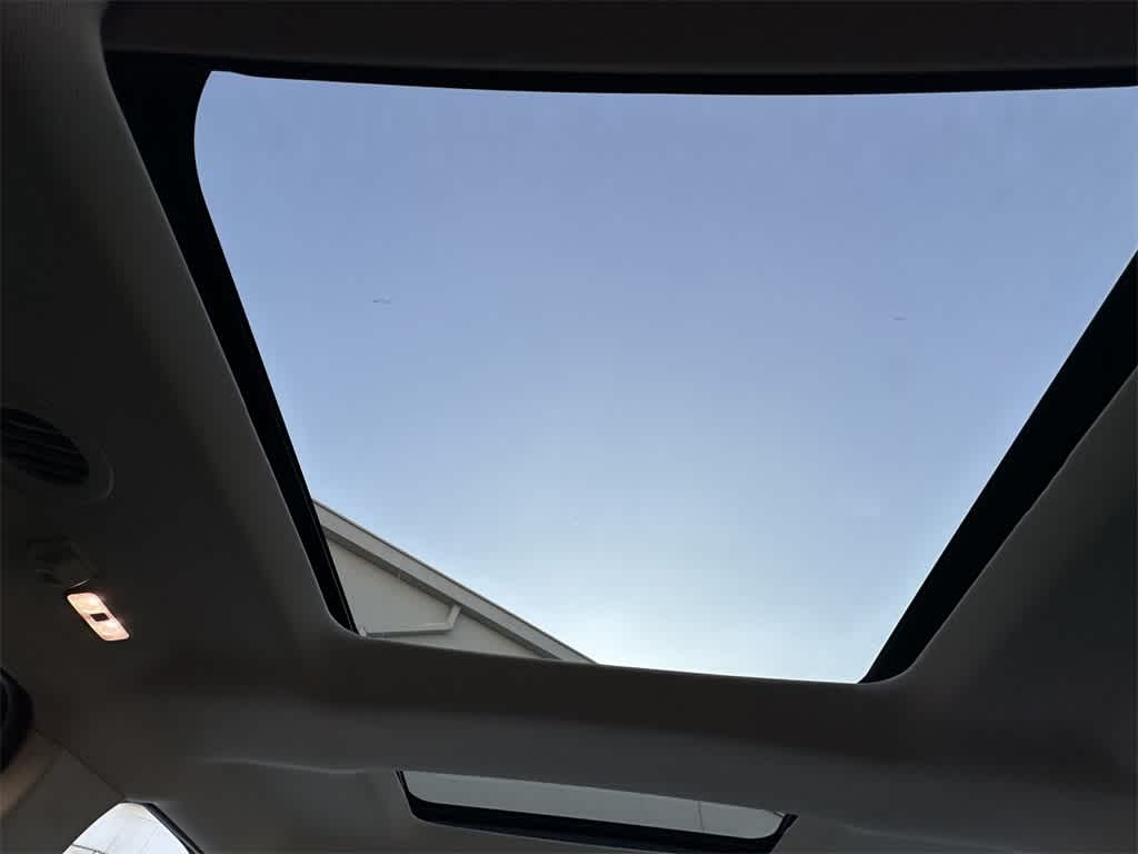 Thumbnail: 2019 Ford Explorer - 13