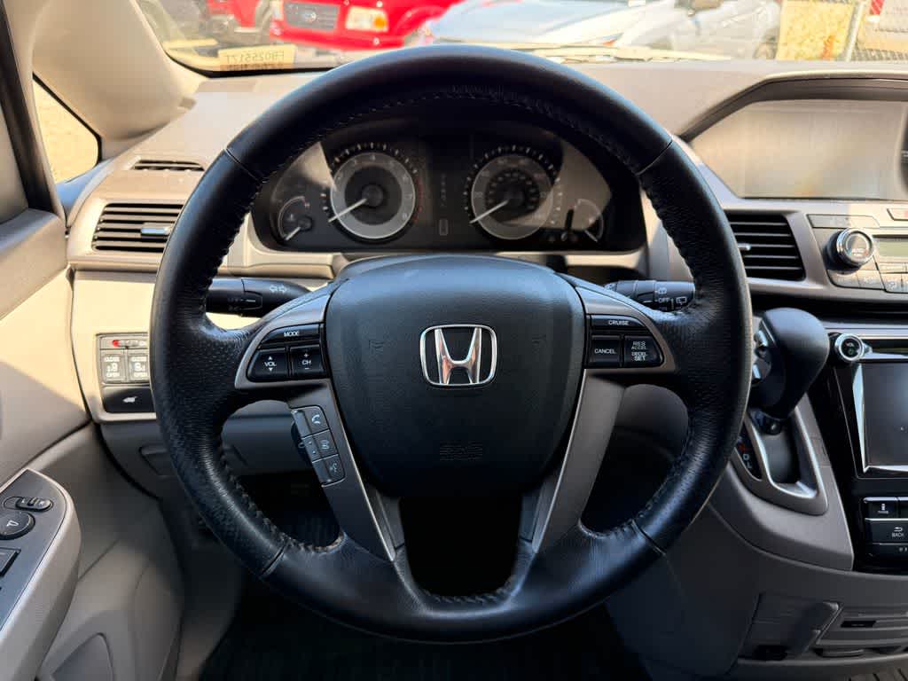 Thumbnail: 2015 Honda Odyssey - 16