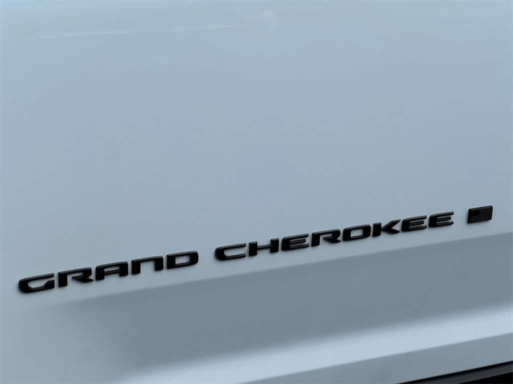 Thumbnail: 2024 Jeep Grand Cherokee L - 7