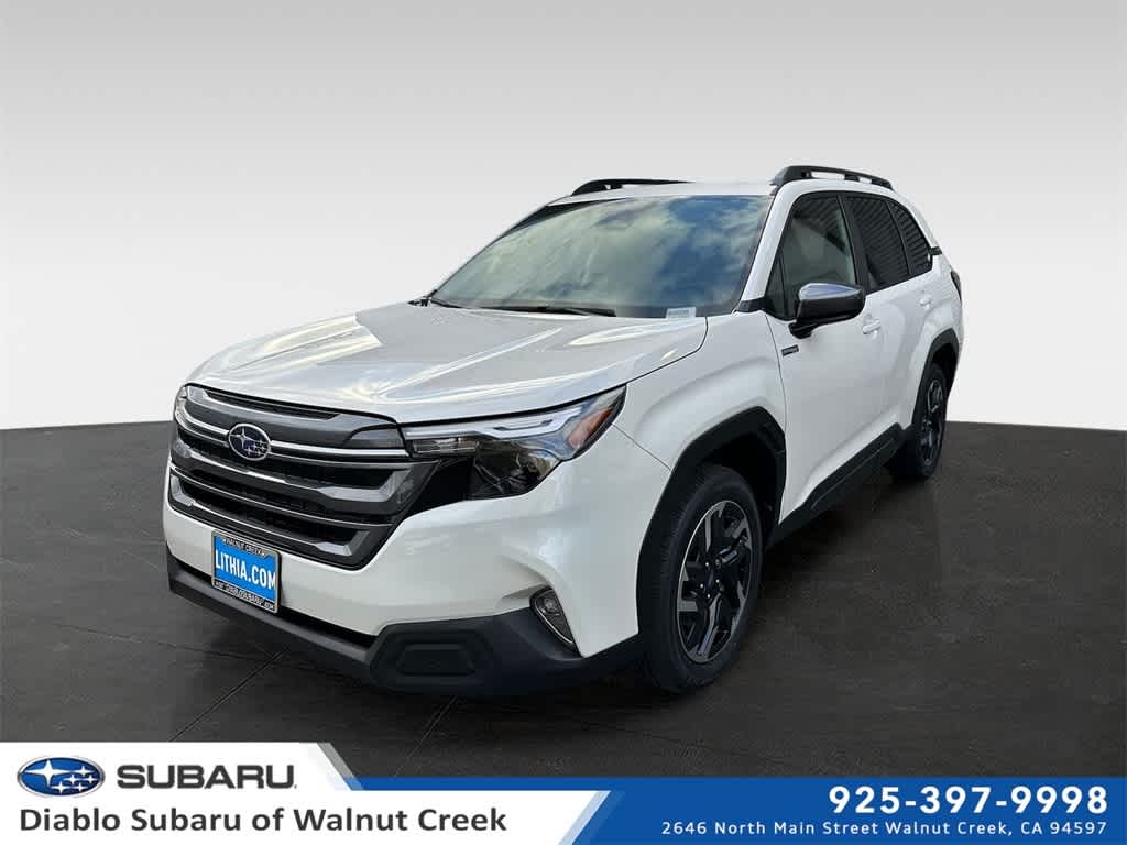 2025 Subaru Forester Premium's photo